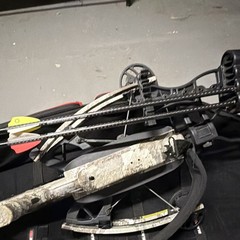 TenPoint Flatline 460 Camo Crossbow w/ BlackOut Case & CenterPunch 16 Arrows