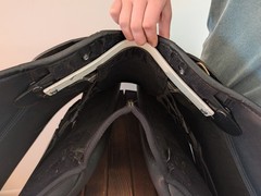 Wintec 250 Dressage Saddle 16.5 in Black Easy-Change Gullet System