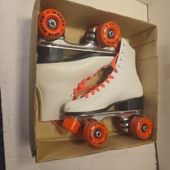 Vintage Roller Star Roller Derby Skates Size 9 White Leather Good Condition