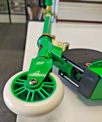2019 SDCC Razor MMPR KICK SCOOTER (Green Ranger) Mighty Morphin Exclusive Unused