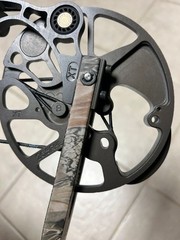 MATHEWS SWITCHBACK XT 70LB 26.5″ DRAW 60-70 lbs RH FREE NEW STRING ADDED WOW!!