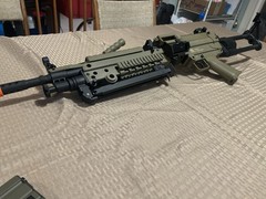 Cybergun x FN M249 MINIMI «Featherweight» Airsoft Machine Gun W/ A&K 1500rd Box