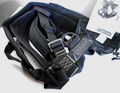 YATES Professional Tactical Lightweight Assault Harness 320/320AUSN LARGE Black