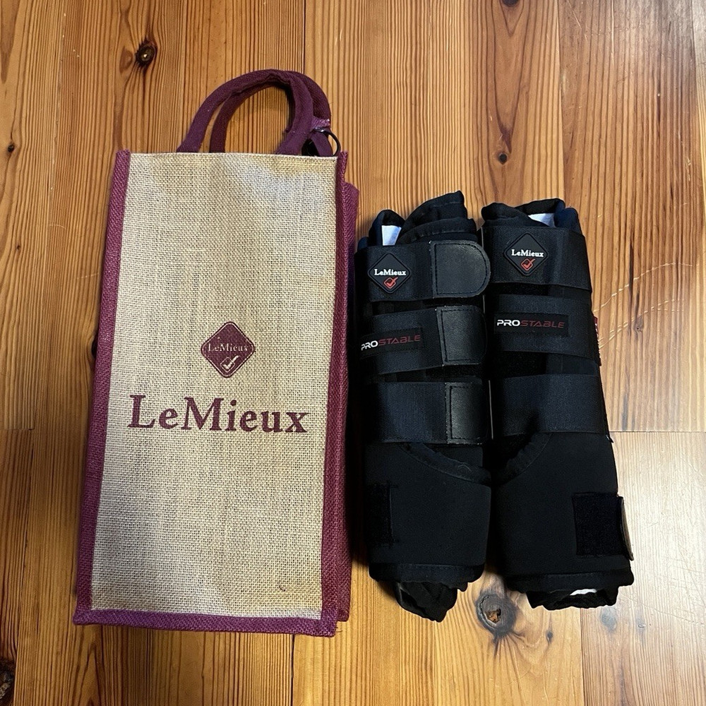 LeMieux ProStable Travel Boots Pair Black Size S with LeMieux Carry Bag- LikeNew