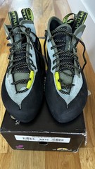 La Sportiva TC Pro Olive EU 39.5 Climbing Shoes – BRAND NEW