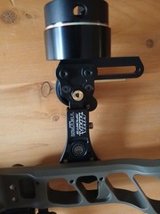 Prime Revex 2 camo limbs green riser, In excellent condition. Setup complete.