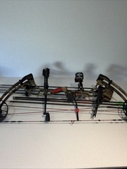 PSE Drive R Compound Bow with extras