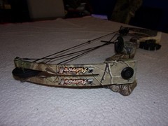 Bear Archery Warrior III Youth Compound Bow NICE