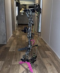 Compound Bow Stand , Limb legs compatible with MATHEWS Compound Bows and others