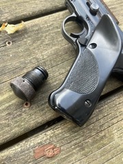 Vtg Crosman Mark II Single Shot .177 Cal co2 bb/pellet air pistol （works great)