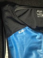NWT 2XU Men’s Core Sleeveless Front Zip Trisuit – Blue/Black – Size Medium