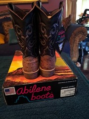 MENS ABILENE BOOTS SZ 13D OSTRICH PRINT ( NICE!!! )