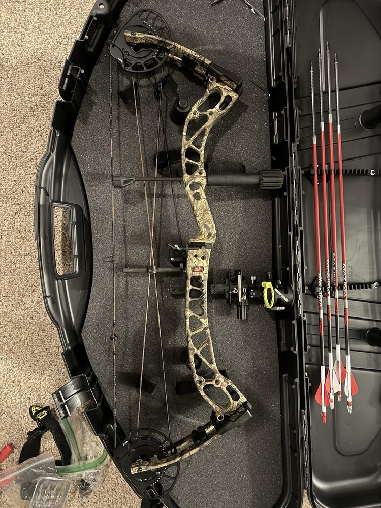 PSE Brute NXT compound bow