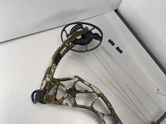 Bear Archery Alaskan Pro Compound Bow Right-Handed