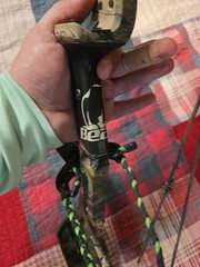 BEAR MAULER COMPOUND HUNTING BOW RIGHT HAND ARCHERY BOW REALTREE APG CAMO