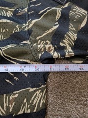 Valken Tactical Paintball Jersey Top Mens Medium Tiger Camo