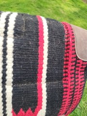 Showman Western Saddle Pad Wool/felt & Fleece 32 X 34 Black & Red EUC