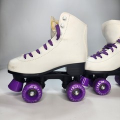 Skate Gear Roller Skates with Retro Quad Design Size 5 – Purple