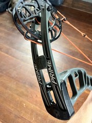 Prime Logic CT3 Compound Bow Gray 70lb Draw Weight 27in Draw Length