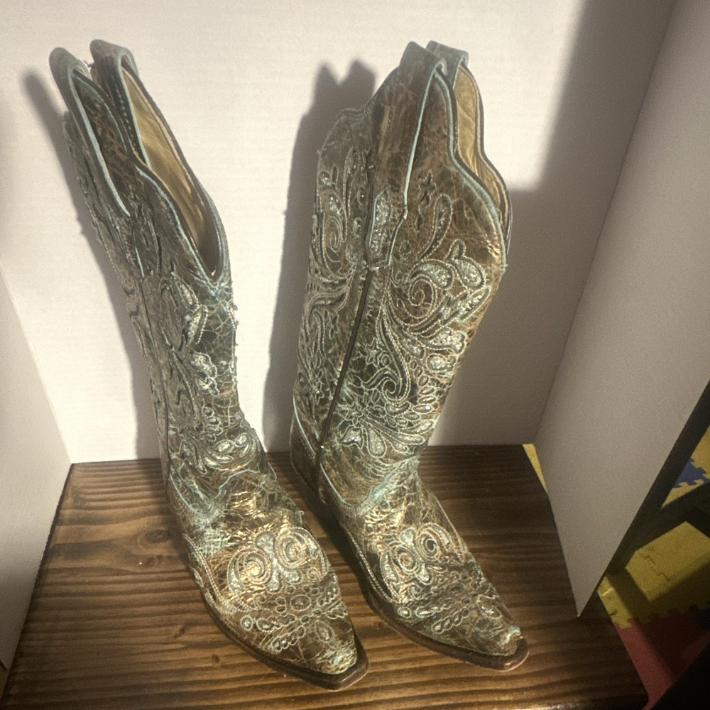 Corral Boots Women’s Metallic Turquoise & Gold Embroidered Western Boots 7.5M