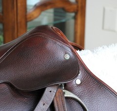 16.5″ Crosby Prix Des Nations English Hunter/Jumper Saddle + Fittings & Cover