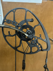 Mathews Lift X 33 Compound Bow RH 28.5″ 70lb MO Bottomland 4775243