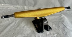 Gullwing Trucks Charger Spectrum Skateboard Reverse Kingpin Trucks – 10″ Set 2.