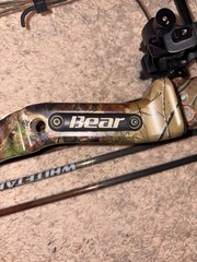 Bear Whitetail II Compound Bow Youth and Women Right Hand with Upgrades and Case