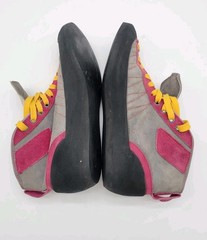 Vintage Boreal «Lince» climbing shoes, a classic model popular in the 80s EU 39