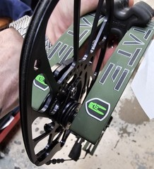 PSE Carbon Levitate Right-Handed Compound Bow