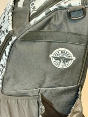 FLY GREEN DISC GOLF BACKPACK NUMBSKULL w/ 2 DRINK HOLDERS HOLDS 20-25 DISCS