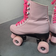 Pink Led Light Up Pink Quad Roller Skates Girls Size 5 (37) PU Leather