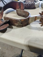 VINTAGE STIRRUPS AND SPURS SET-UNKNOWN MAKER-PREOWNED-SELLING TOGETHER-FAST SHIP