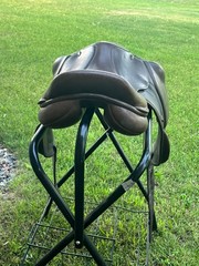 17.5 M. Toulouse Monoflap Eventing Saddle Medium Tree Used Good Condition
