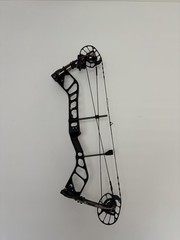 PSE EMBARK Nock-On Brand New Strings!