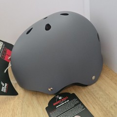 Eight Ball Youth Helmet 14+ Carbon Multi Sport, Park Series Bike & Skate