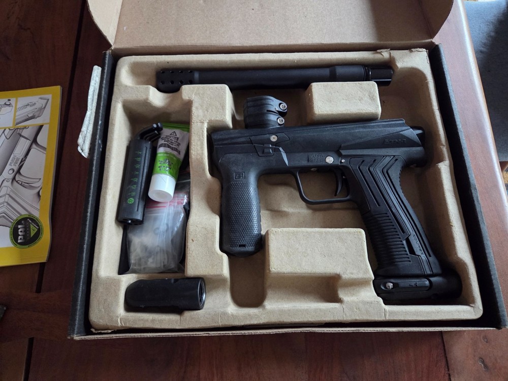 Planet Eclipse EMEK 100 Mechanical Paintball Marker – Black