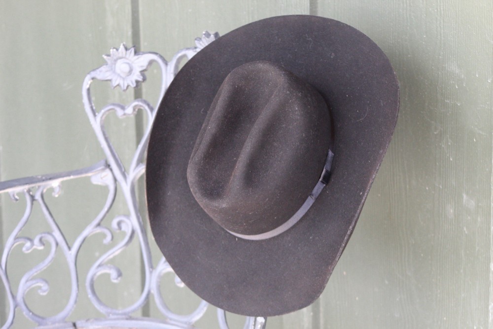American Hat Co 7 1/2 Maxifelt. Extra Long Oval. 4” Brim.