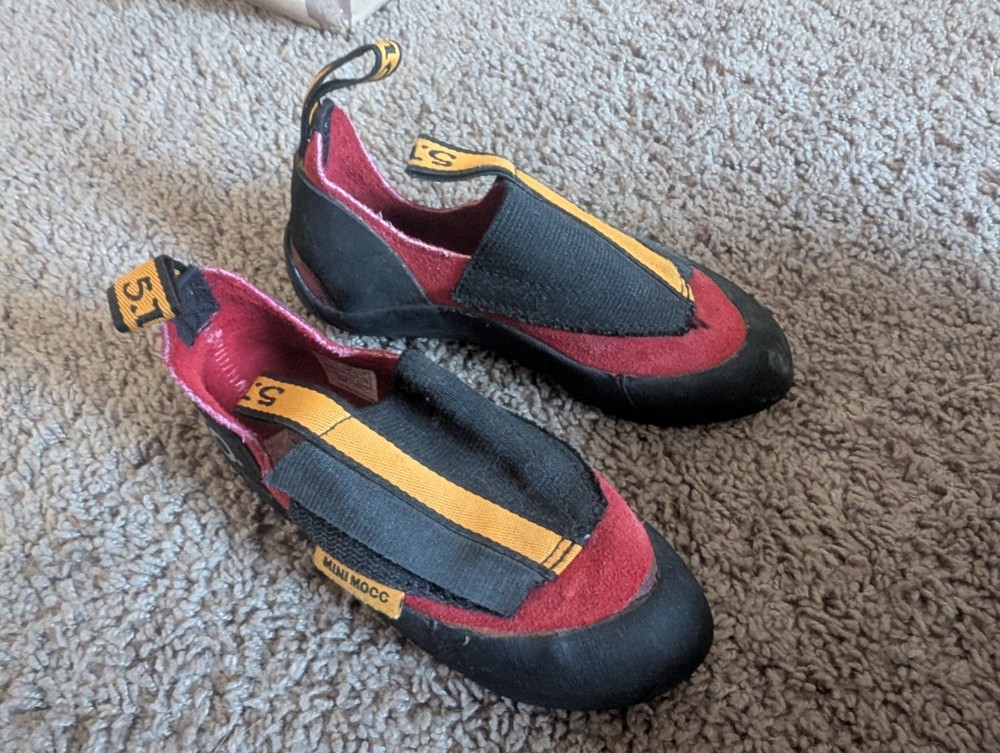 Five Ten Mini Mocc USA Made Little Kid Size 12/ 30 Red Suede Rock Climbing Shoes