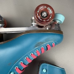 Riedell Womens Outdoor Roller Skates Quad Orbit Size 7 Lagoon Multi Blue Pink
