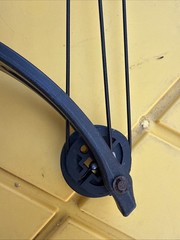 Crosman Elkhorn Youth Compound Bow Used