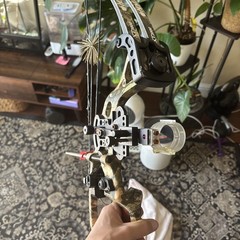 Hoyt Xt 2000 CYBERTEC RH Compound Bow 60-70lbs/28-30.5in