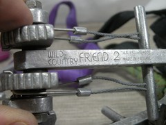 Vintage Ridged Wild Country Friend Climbing Cams Lot – Sizes 1.5,2,2,2,2.5,3,3
