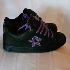 Adio HIM Skater Shoes US 8 Black with Purple Heartagram. Bam Margera.