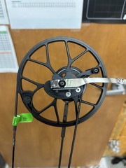 Mathews No Cam HTX Compound Bow RH 29″ 70lb Lost XD New! 1828243