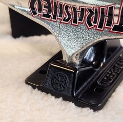 Independent Thrasher Time to Grind Iron Cross Stage 11 Trucks 149