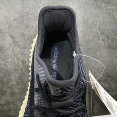 Yeezy Boost 350 V2 ‘Carbon’ (2020) FZ5000