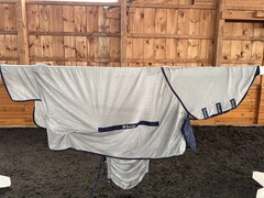 84” Bucas Buzz Off Full Neck Horse Fly Sheet w/Belly Protection – Used