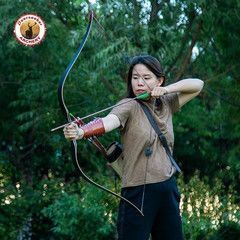Deerseeker 59″ Handmade Recurve Longbow Set for Adults & Youth – 20-60Lbs