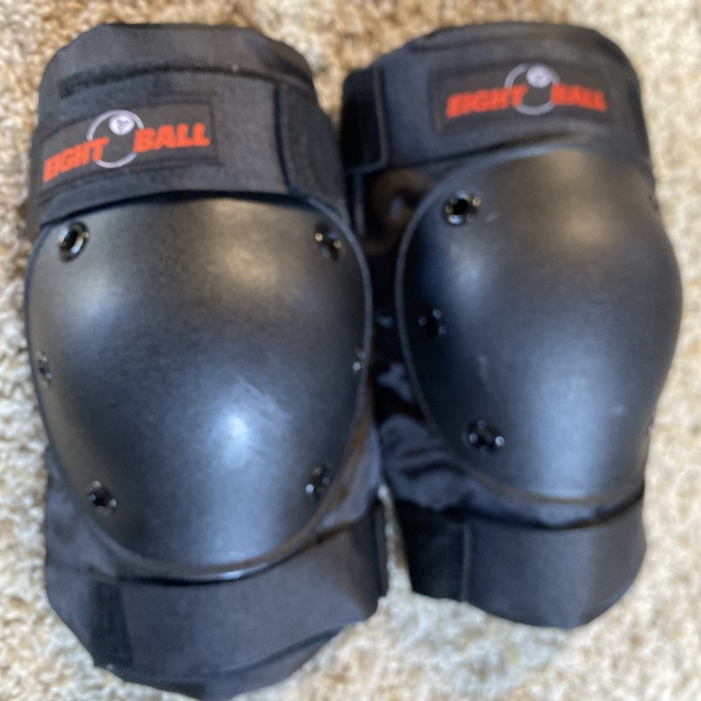 Eight Ball Youth Knee Pads Size 8+ Black Skateboard Scooter BMX Protective Gear